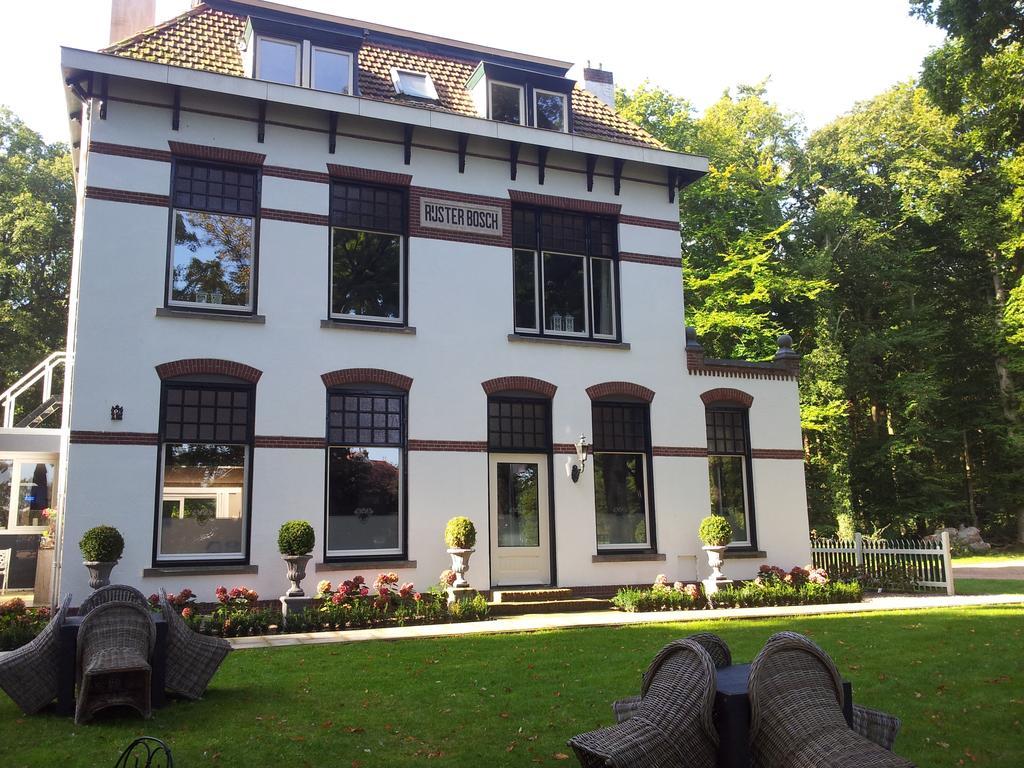 Bed & Breakfast Rijsterbosch Bed and Breakfast Exterior foto